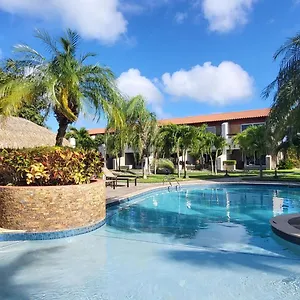  Apartment Eagle Steps Away Aruba